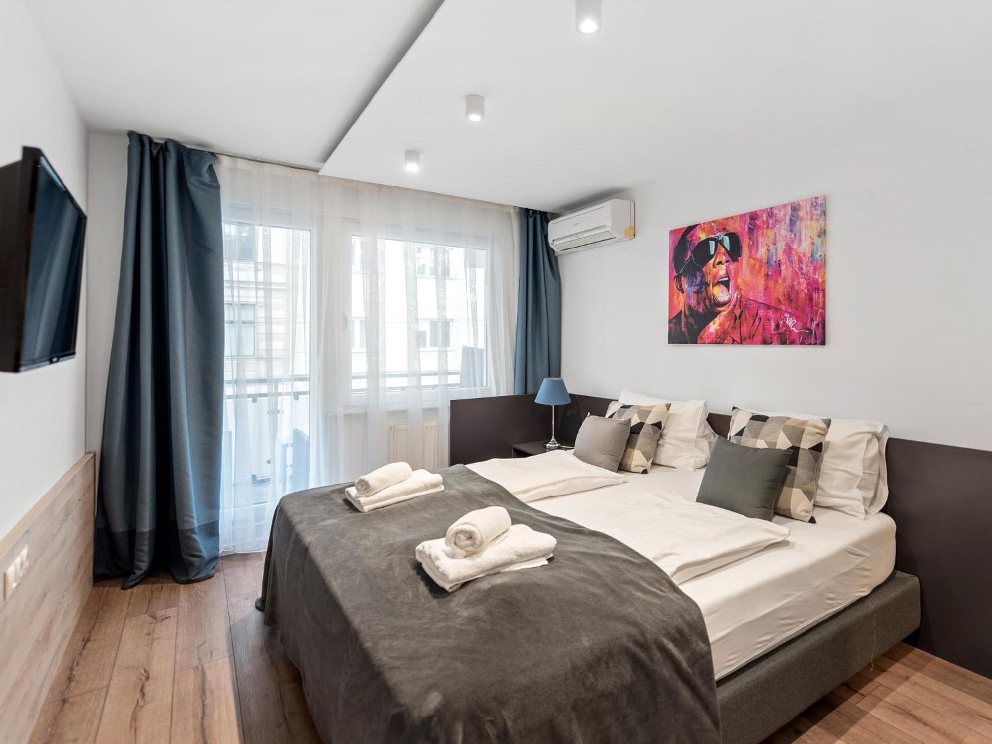 וינה Sky9 Apartments District 6 מראה חיצוני תמונה