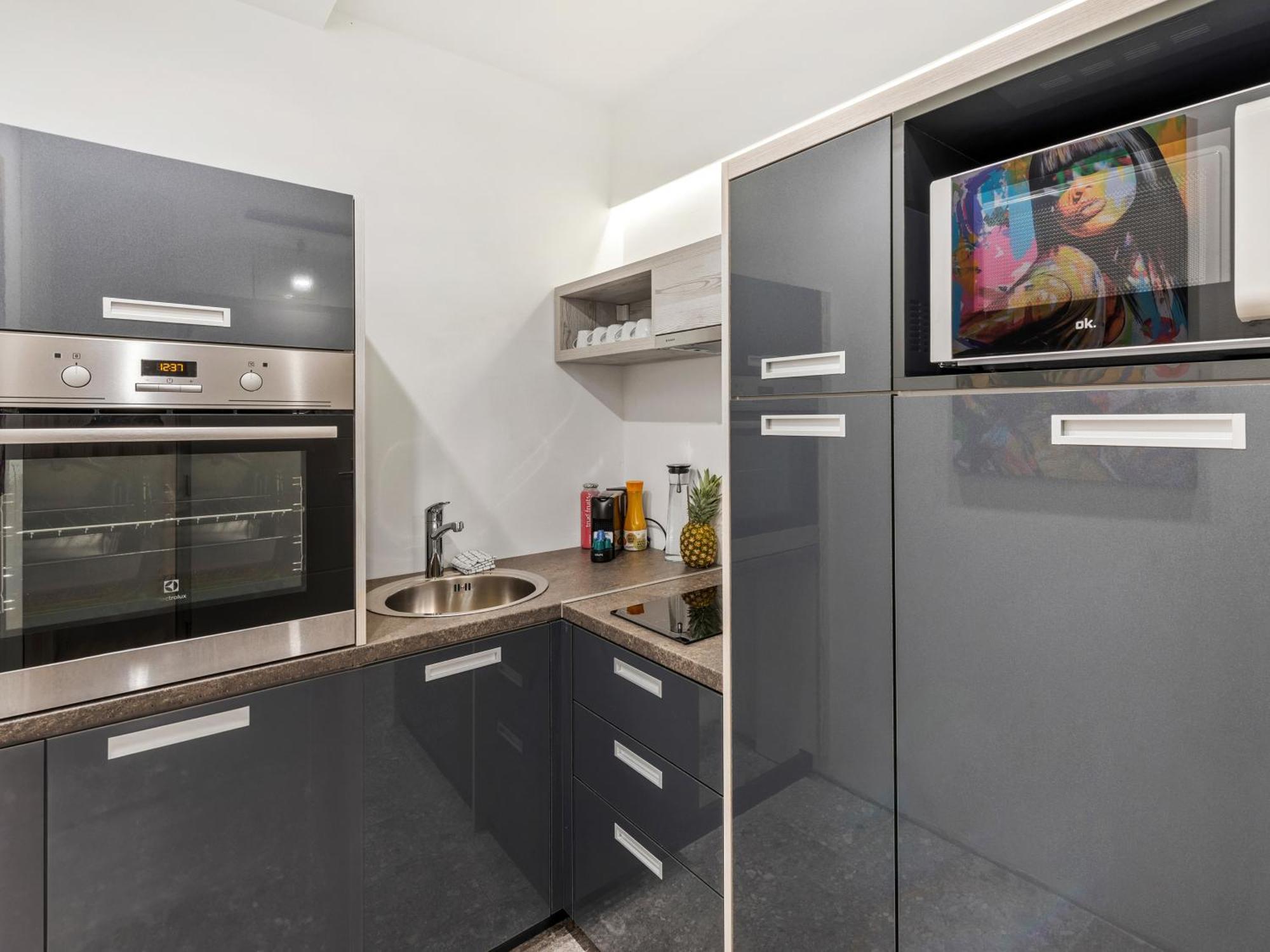 וינה Sky9 Apartments District 6 מראה חיצוני תמונה